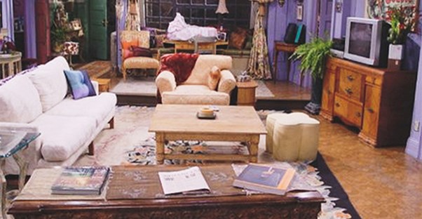 The Tackiest Decor Trends Born in the '90s main image